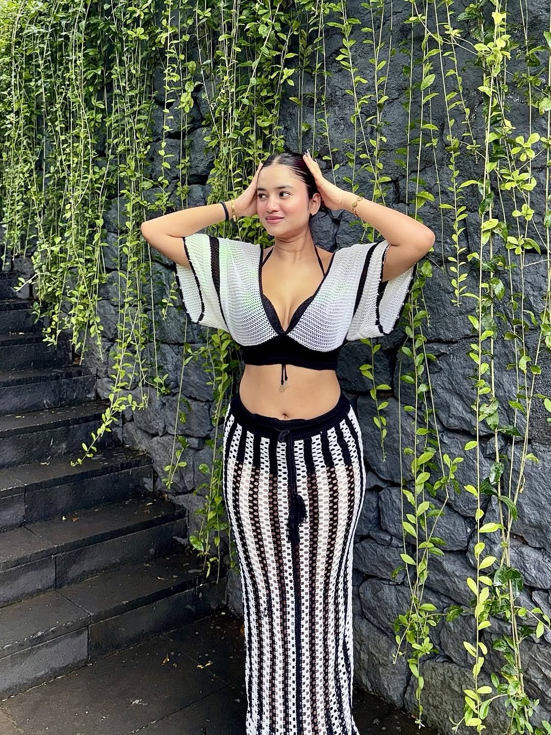 Sikoy Crochet Holiday Coord - Resortwear In Black