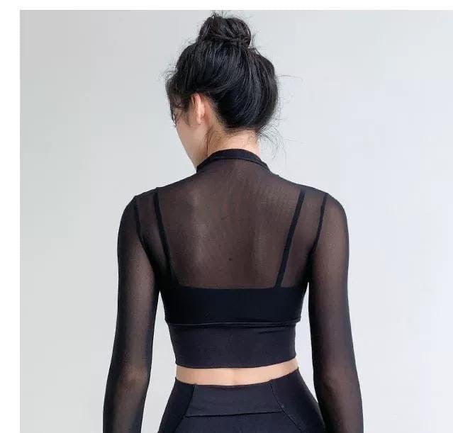 Terra Seamless Top with Inbuilt Bra In Black