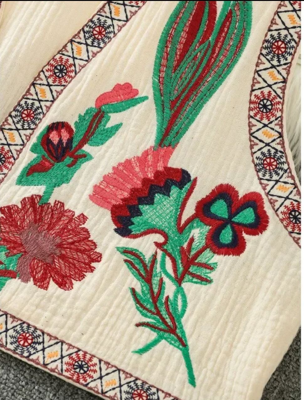 Cari Statement Vest Top In Beige