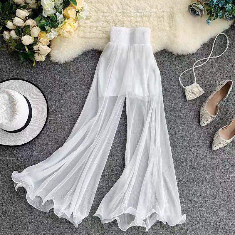Lizzy Statement Pants In White