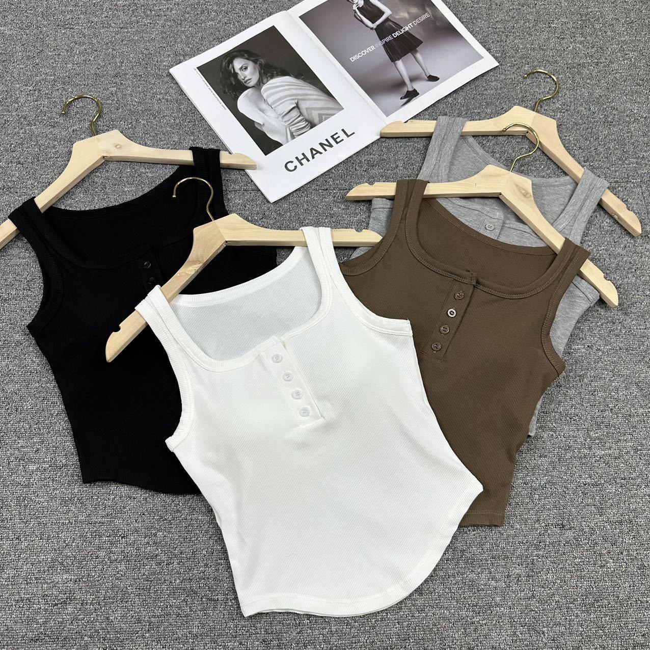 Rina Summer Top In Black