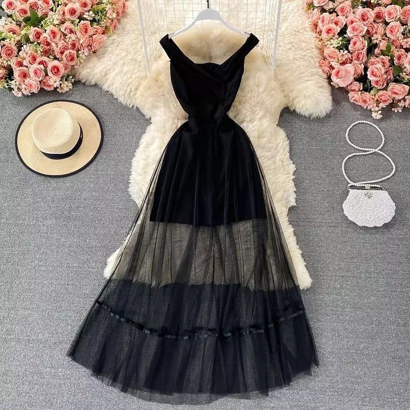 Philo Mesh Detailed Dress