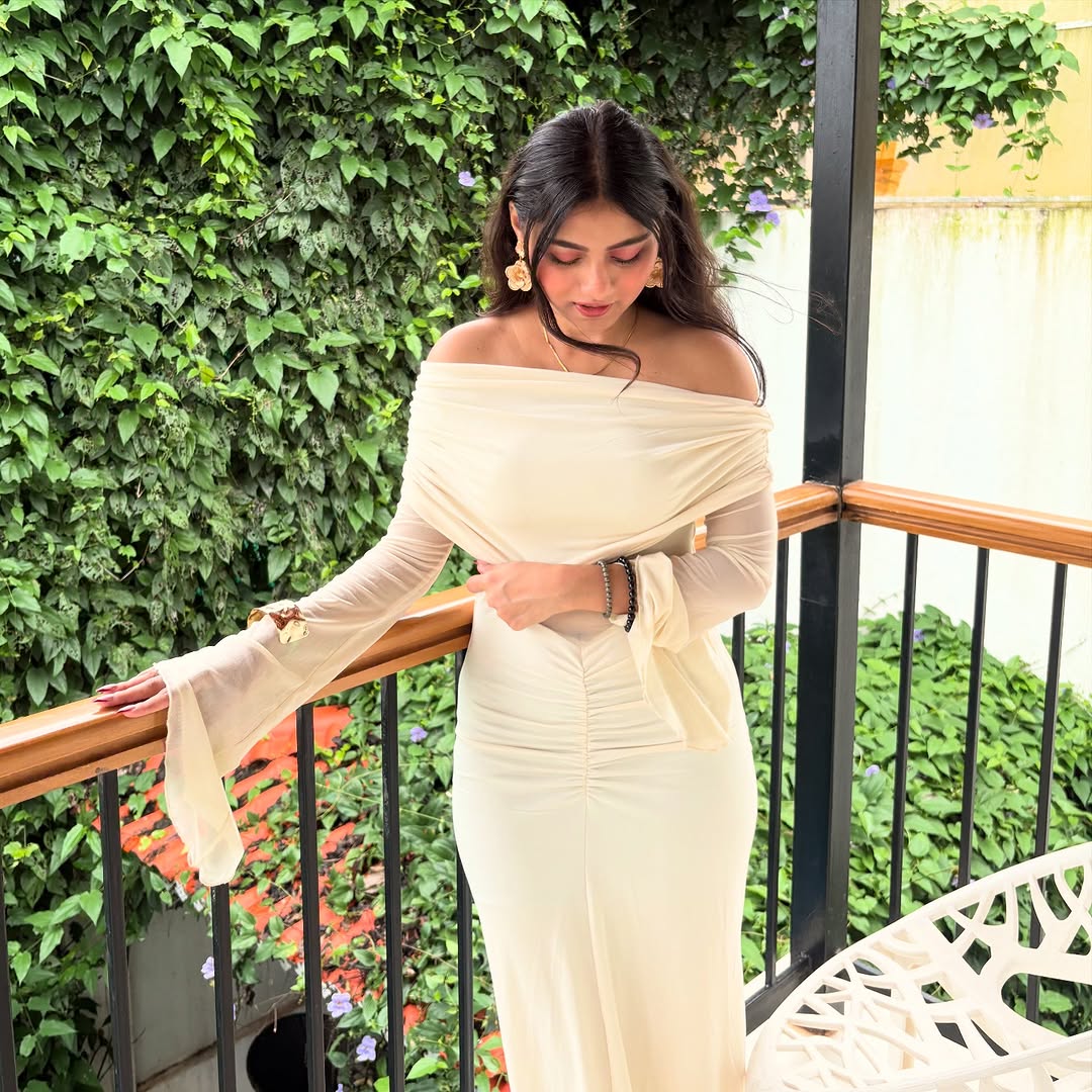 Saya Luxe Bodycon Maxi Dress in Off White