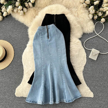 Malibu Maxi Statement Skirt In Blue