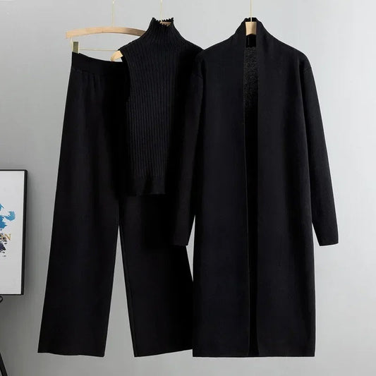 Aubrey Luxe Winter Coord Set with Cape In Black