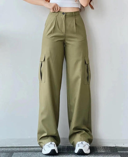 Roderno Cargo Statement Pants In Olive