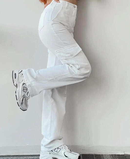 Roderno Cargo Statement Pants In White