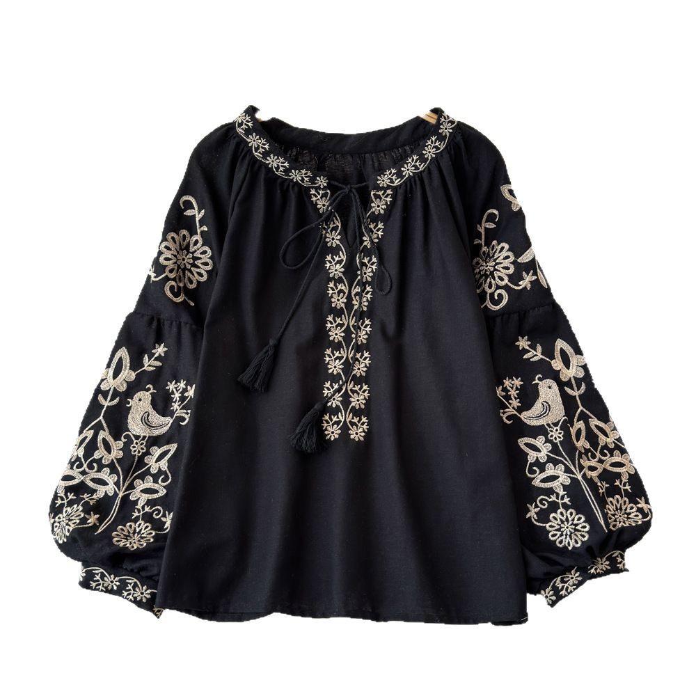 Teo  Embroidered Summer Top In Black