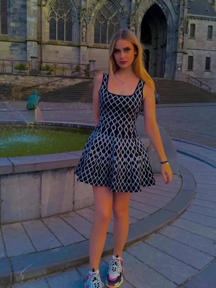 Elegant Luxe Short Knit Dress